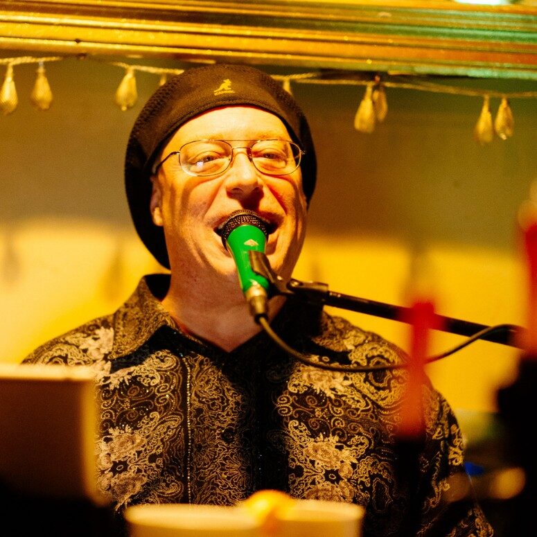 Marshall Morlock Solo @Bull & Whistle Bar