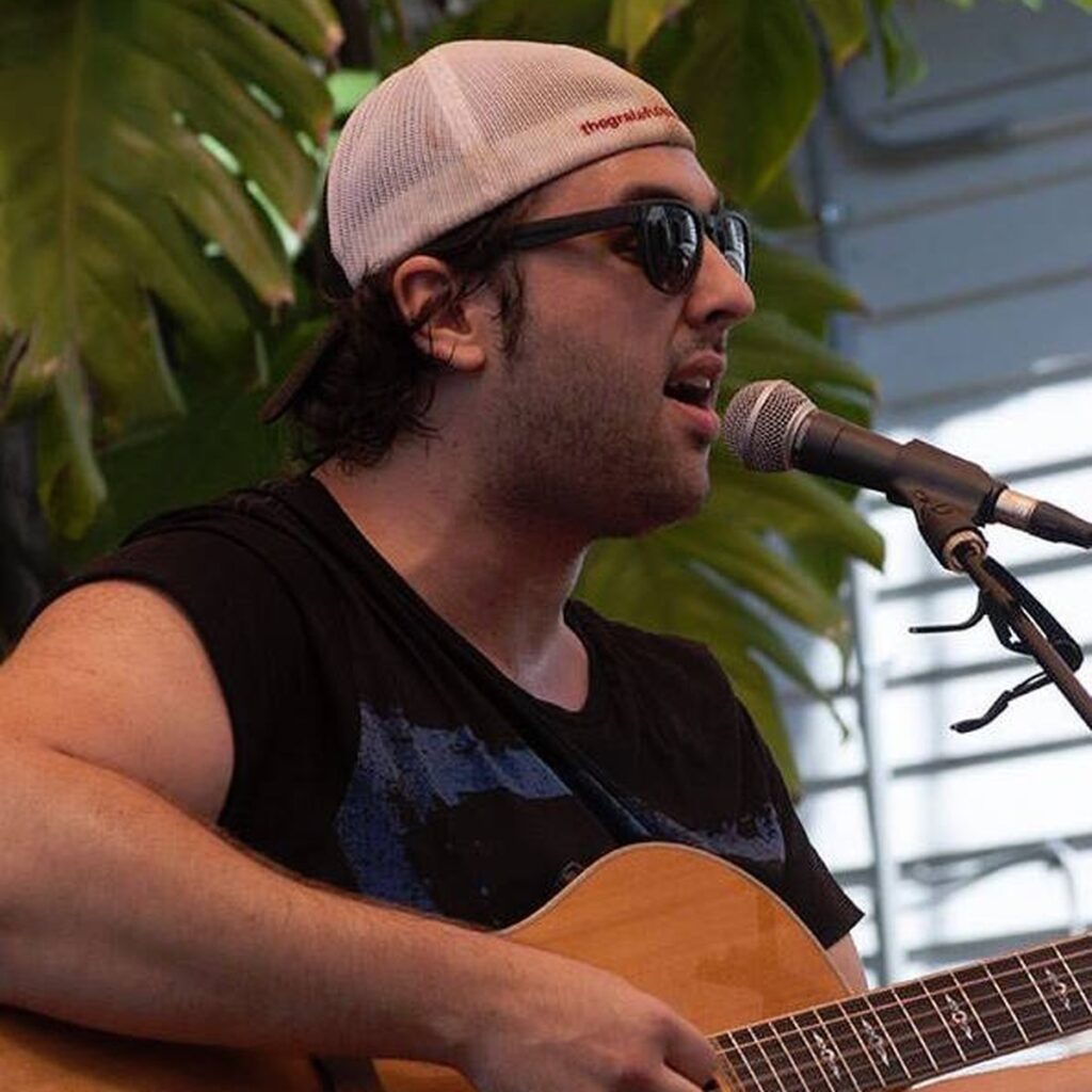 Drew Gunning @Tiki House
