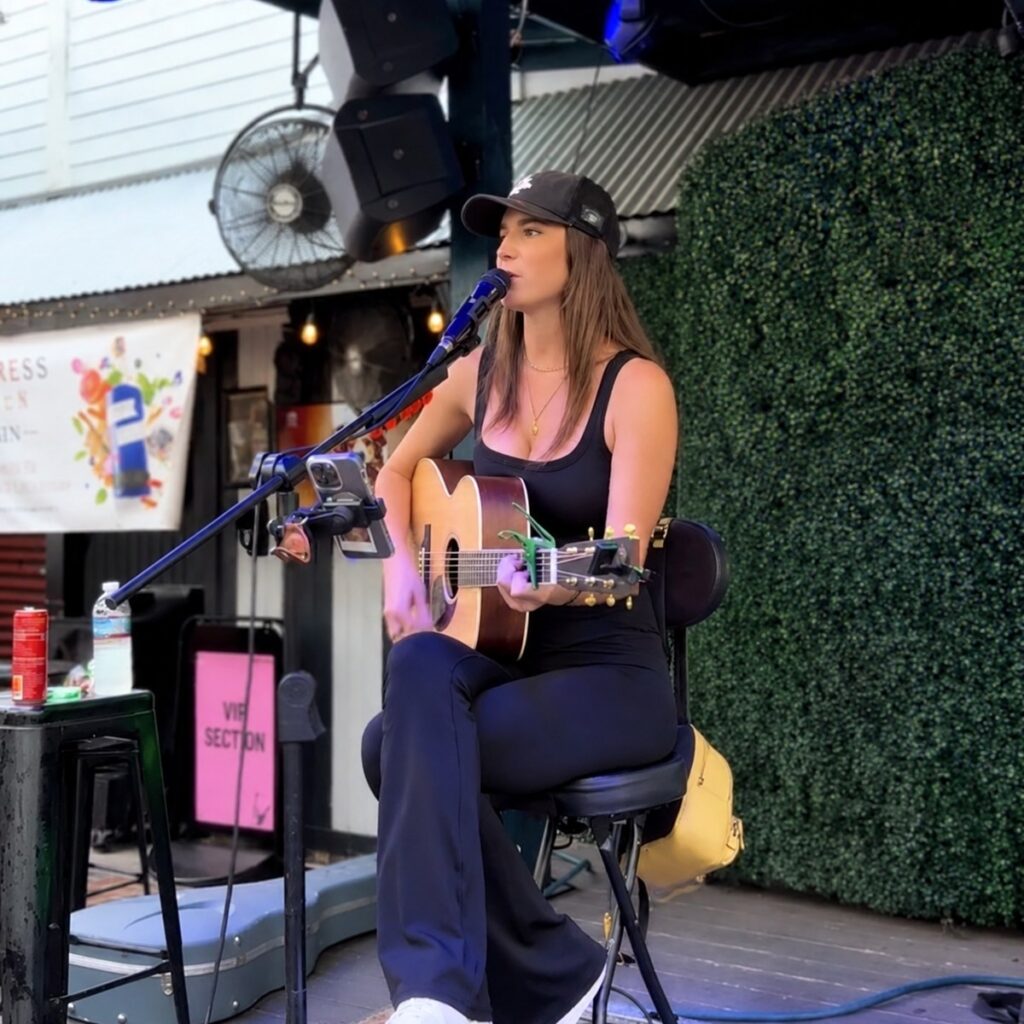 Elle Haley @Smokin’ Tuna